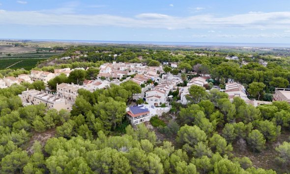 Reventa - Villa / Casa - Pinar de Campoverde