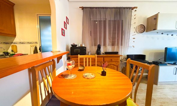 Reventa - Apartamento / Dúplex - Orihuela Costa - Mil Palmeras