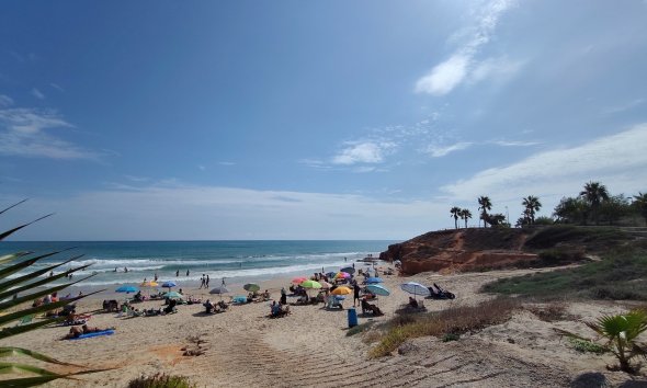 Reventa - Apartamento / Dúplex - Orihuela Costa - Mil Palmeras