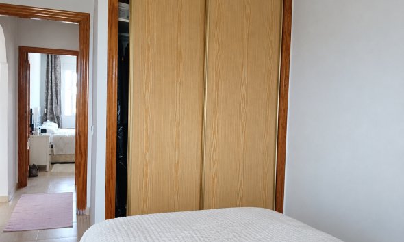 Reventa - Apartamento / Dúplex - Los Montesinos - Urbanizacion montesol