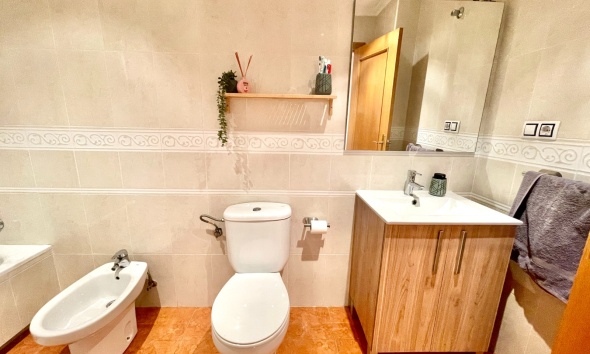 Resale - Apartment / Duplex - Catral - pueblo