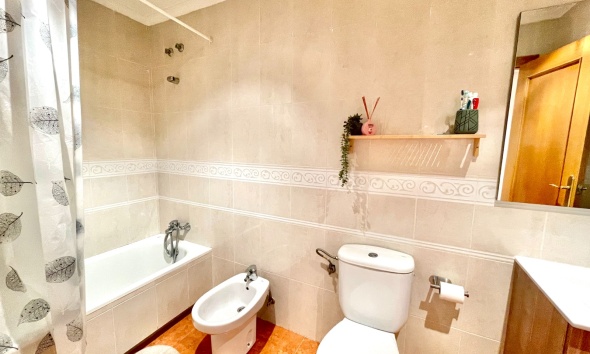 Resale - Apartment / Duplex - Catral - pueblo