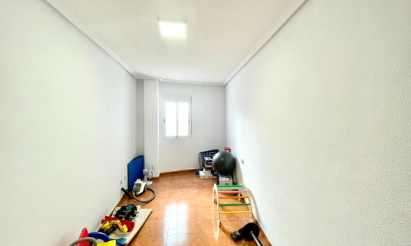 Resale - Apartment / Duplex - Catral - pueblo