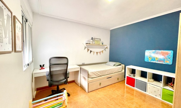 Resale - Apartment / Duplex - Catral - pueblo