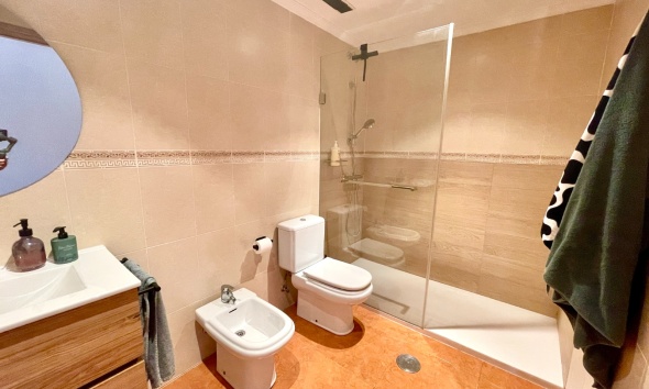 Resale - Apartment / Duplex - Catral - pueblo