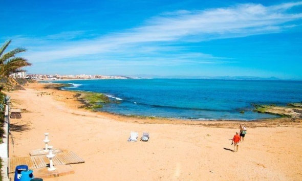 Resale - Apartment / Duplex - Torrevieja - Cabo Cervera