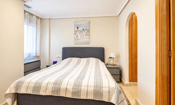 Resale - Apartment / Duplex - Torrevieja