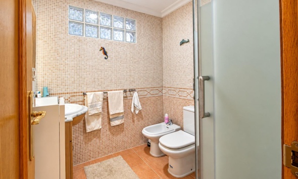 Resale - Apartment / Duplex - Torrevieja