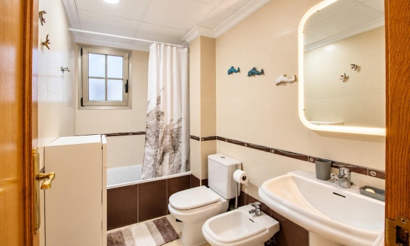 Resale - Apartment / Duplex - Torrevieja