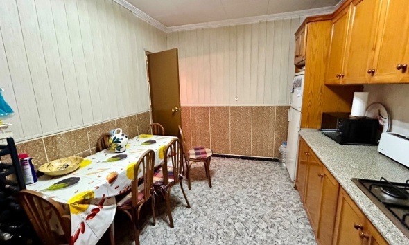 Resale - Townhouse / Terraced House - Algorfa