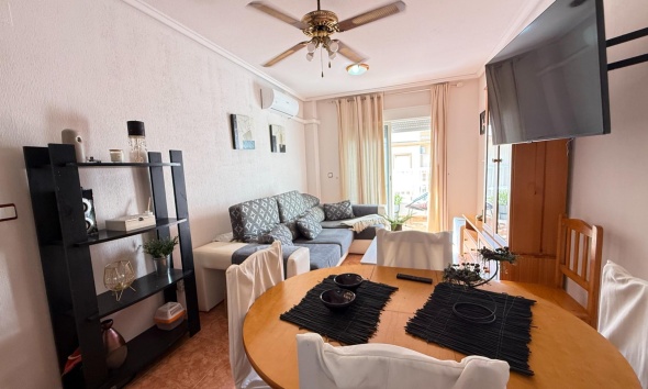 Resale - Apartment / Duplex - Torrevieja - Estacion de autobuses