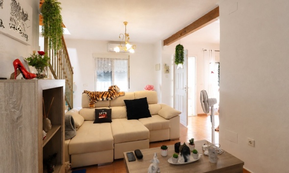 Resale - Villa / House - Algorfa - Montebello