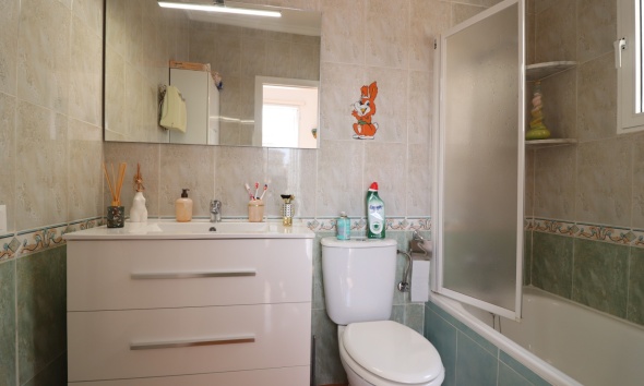 Resale - Villa / House - Algorfa - Montebello