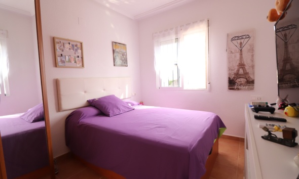 Resale - Villa / House - Algorfa - Montebello