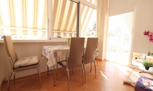 Resale - Villa / House - Algorfa - Montebello