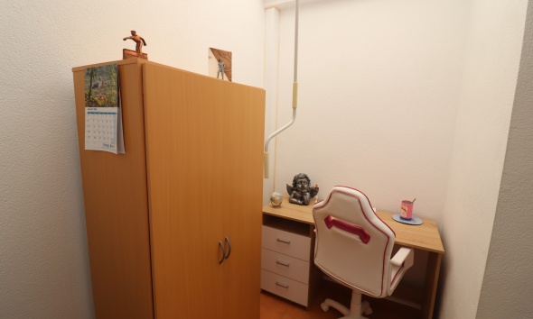 Resale - Villa / House - Algorfa - Montebello