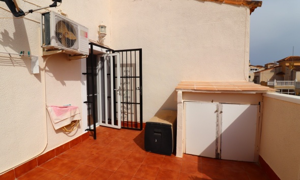 Resale - Villa / House - Algorfa - Montebello