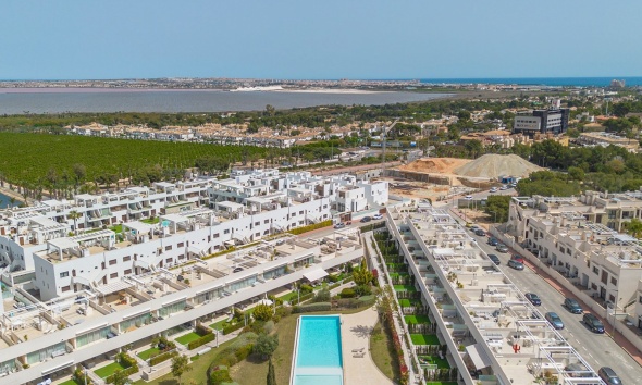 Resale - Apartment / Duplex - Torrevieja - Los Balcones
