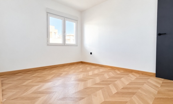 Resale - Apartment / Duplex - Torrevieja