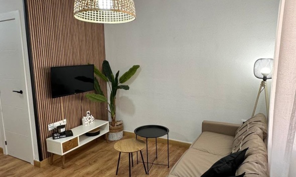 Resale - Apartment / Duplex - Orihuela Costa