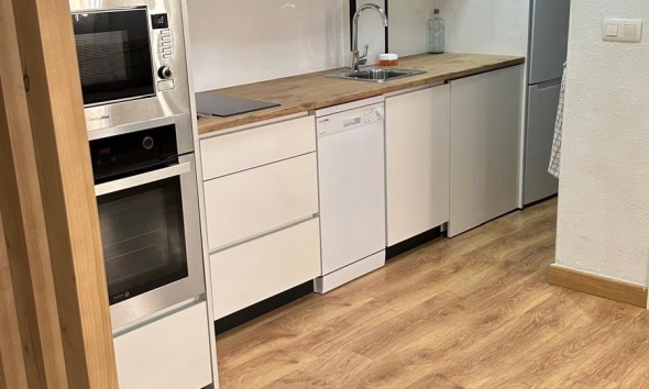 Resale - Apartment / Duplex - Orihuela Costa