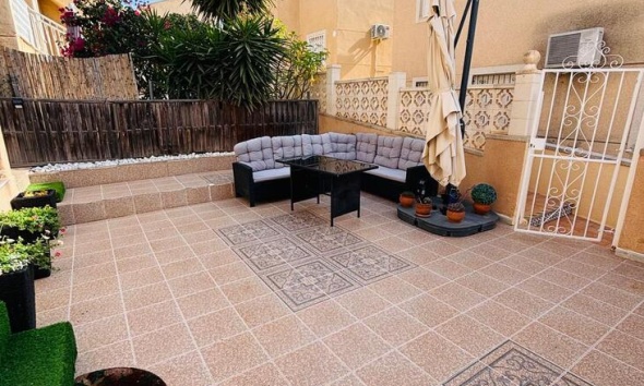 Resale - Apartment / Duplex - Orihuela Costa - El Galán