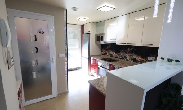 Reventa - Apartamento / Dúplex - Orihuela Costa - Villamartín