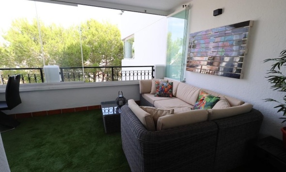 Reventa - Apartamento / Dúplex - Orihuela Costa - Villamartín