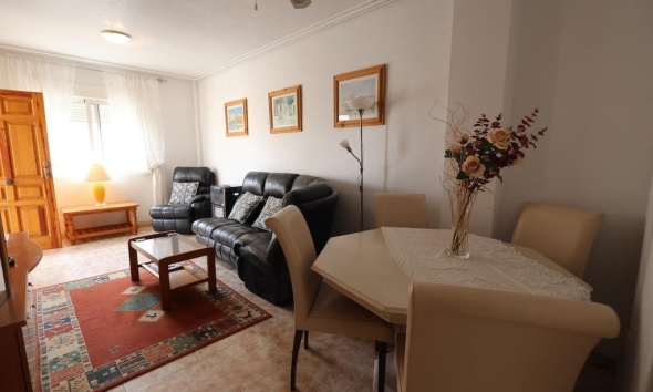 Reventa - Apartamento / Dúplex - Orihuela Costa - La Zenia