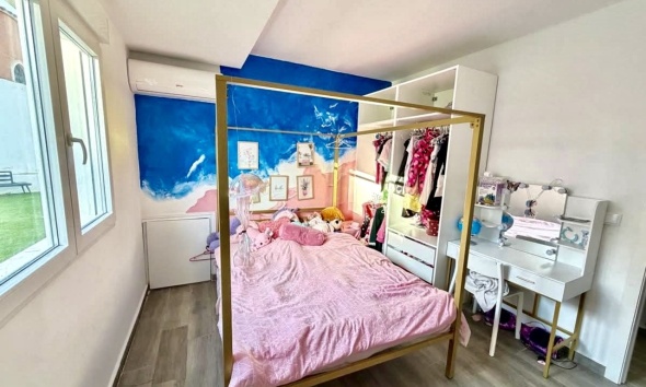 Resale - Villa / House - Orihuela Costa - Villamartín