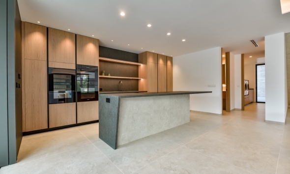 Reventa - Villa / Casa - Altea