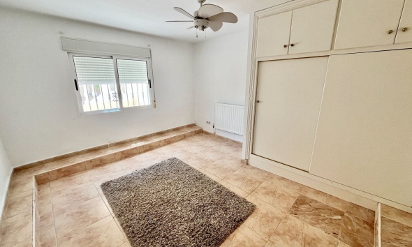 Reventa - Villa / Casa - Orihuela Costa