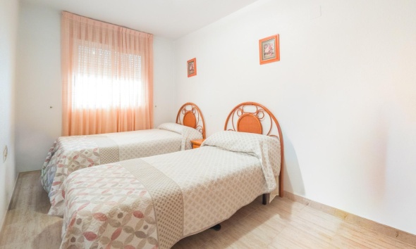 Resale - Apartment / Duplex - Torrevieja - Acequion