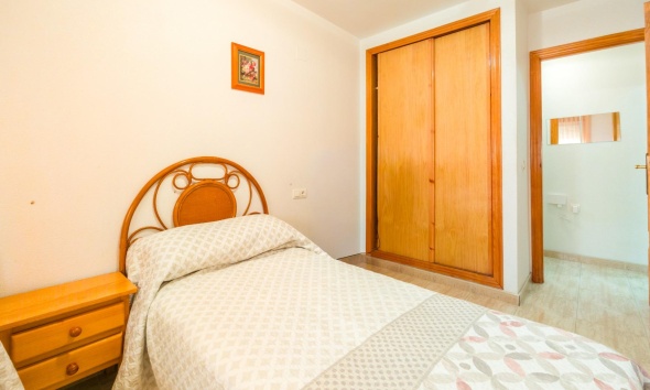 Resale - Apartment / Duplex - Torrevieja - Acequion
