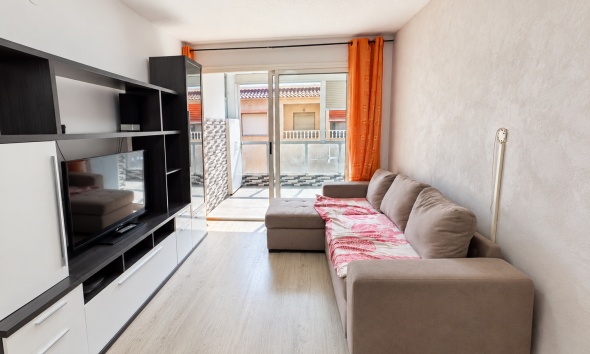 Resale - Apartment / Duplex - Torrevieja - Playa de los Naufragos