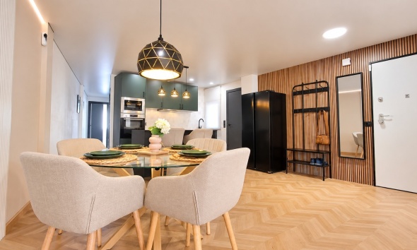Resale - Apartment / Duplex - Torrevieja