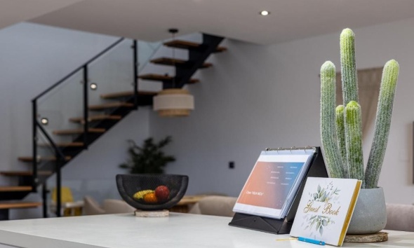 Resale - Villa / House - Dolores