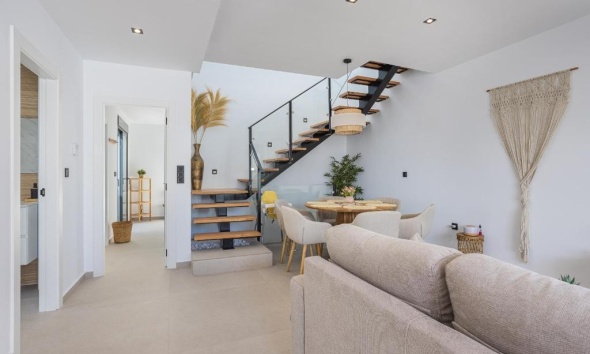 Resale - Villa / House - Dolores