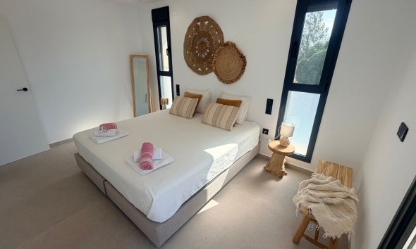 Resale - Villa / House - Dolores