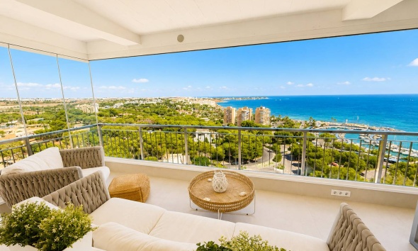 Reventa - Apartamento / Dúplex - Orihuela Costa