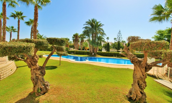 Resale - Apartment / Duplex - Orihuela Costa - Villamartín