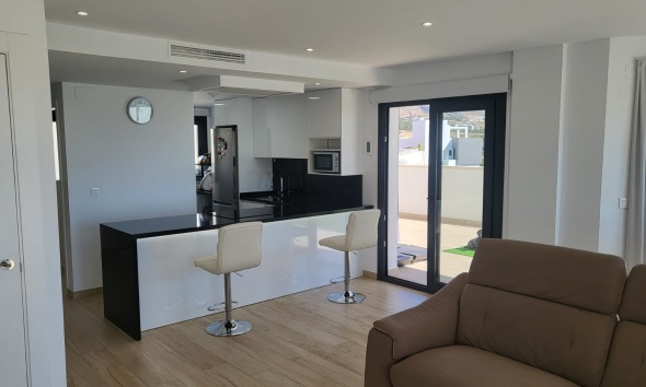 Resale - Townhouse / Terraced House - Finestrat