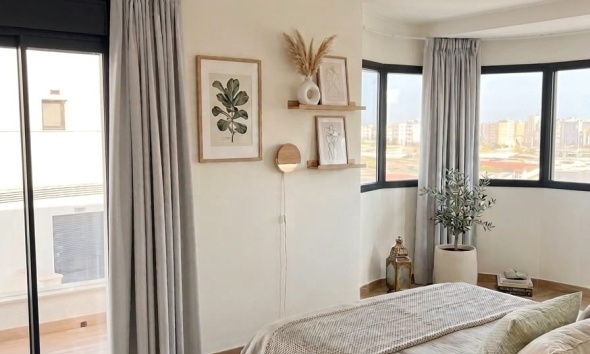 Resale - Townhouse / Terraced House - Finestrat