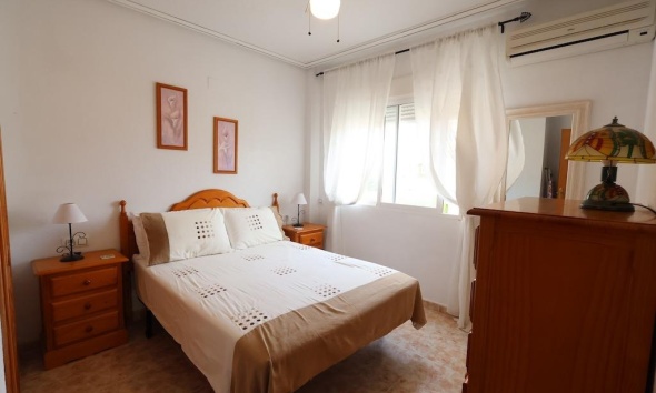 Reventa - Apartamento / Dúplex - Orihuela Costa - La Zenia