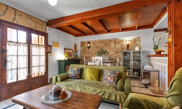 Resale - Townhouse / Terraced House - Torrevieja - Cala de cabo cervera