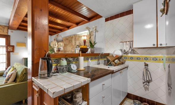 Resale - Townhouse / Terraced House - Torrevieja - Cala de cabo cervera