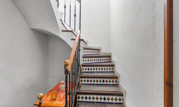 Resale - Townhouse / Terraced House - Torrevieja - Cala de cabo cervera