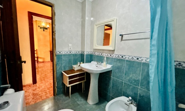 Reventa - Apartamento / Dúplex - Torrevieja