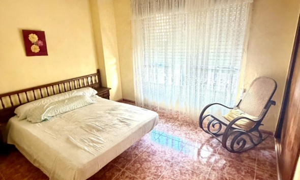 Reventa - Apartamento / Dúplex - Torrevieja