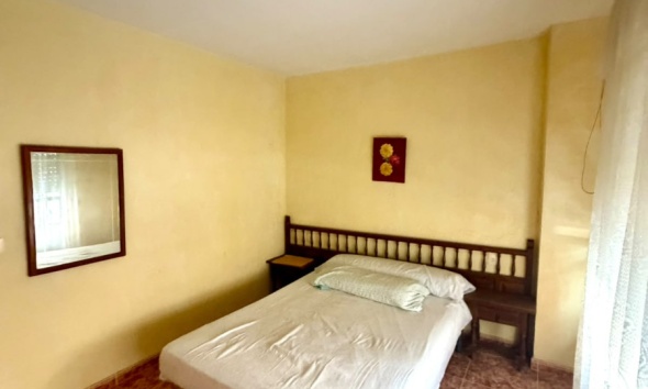 Reventa - Apartamento / Dúplex - Torrevieja
